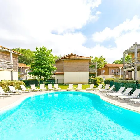 Appartement Chic Lakeside Escape Aureilhan (Landes)